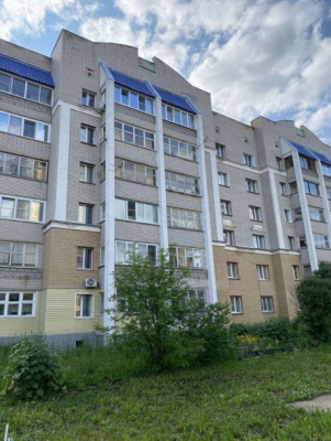 Купить однокомнатную квартиру по ул. Луганская, 64к1, г. Киров