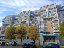 Купить трехкомнатную квартиру по ул. Октябрьский проспект, 153, г. Киров