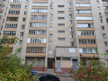 Купить трехкомнатную квартиру по ул. Октябрьский проспект, 153, г. Киров