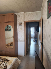 Купить трехкомнатную квартиру по ул. Октябрьский проспект, 153, г. Киров