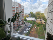 Купить трехкомнатную квартиру по ул. Октябрьский проспект, 153, г. Киров