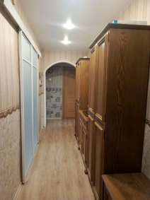 Купить трехкомнатную квартиру по ул. Октябрьский проспект, 153, г. Киров