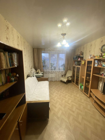 Купить трехкомнатную квартиру по ул. Ульяновская, 2, г. Киров