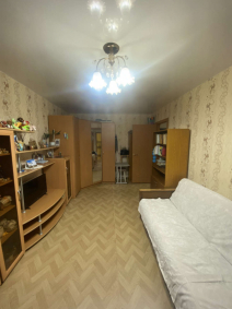 Купить трехкомнатную квартиру по ул. Ульяновская, 2, г. Киров