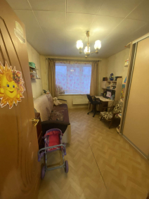 Купить трехкомнатную квартиру по ул. Ульяновская, 2, г. Киров