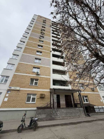 Купить трехкомнатную квартиру по ул. Свердлова, 28ка, г. Киров