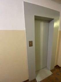 Купить трехкомнатную квартиру по ул. Володарского, 159, г. Киров