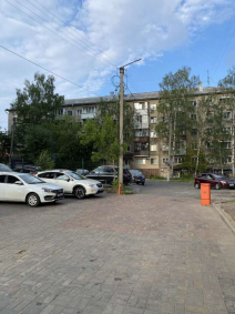 Купить трехкомнатную квартиру по ул. Володарского, 159, г. Киров