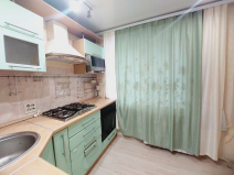 Купить трехкомнатную квартиру по ул. Ленина, 64к1, Кирово-Чепецк