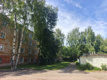 Купить трехкомнатную квартиру по ул. Владимирская, 30кА, г. Киров